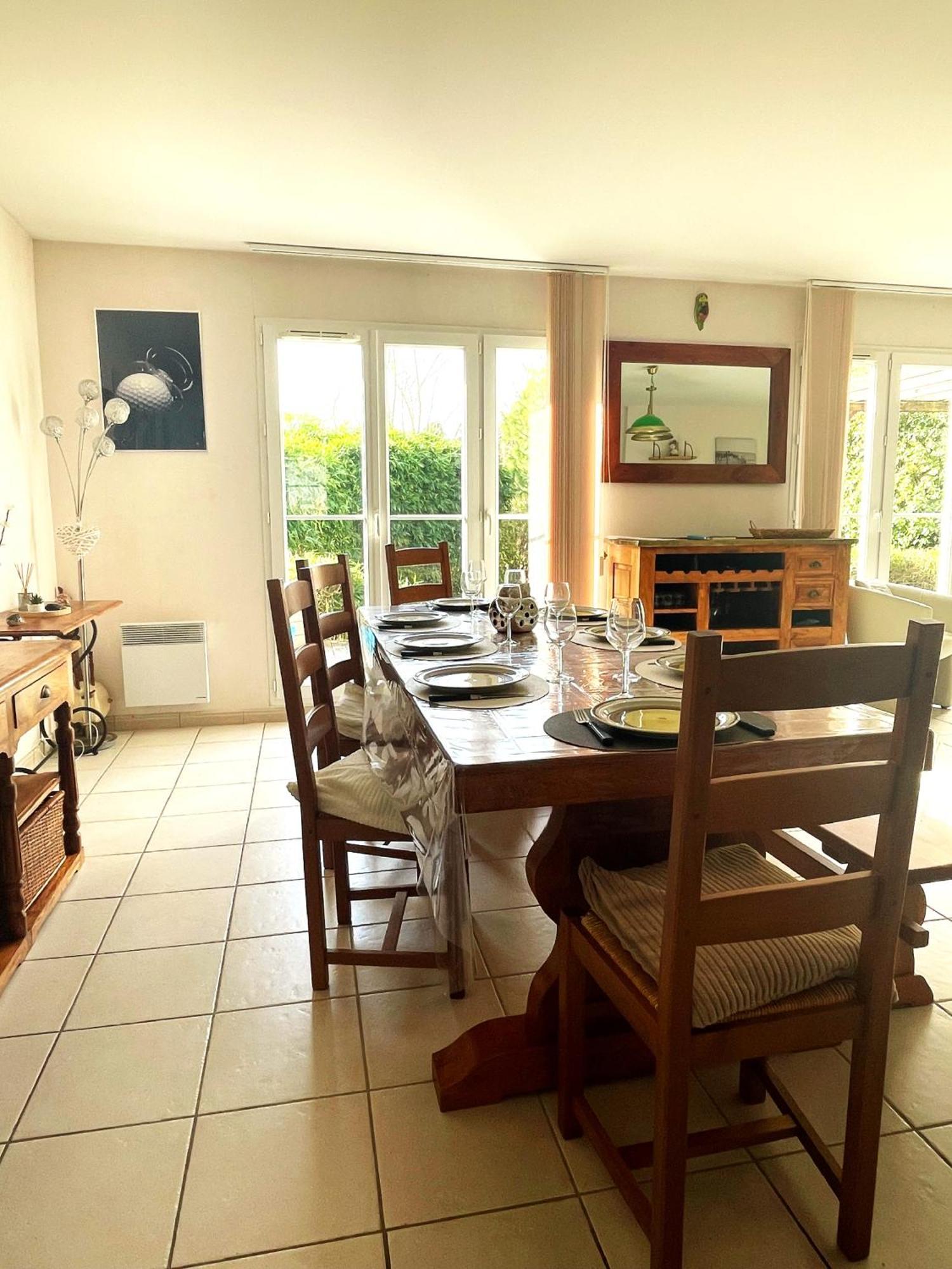 Maison Calme Et Cosy A Port-En-Bessin Pres Du Golf Et De La Mer Luaran gambar